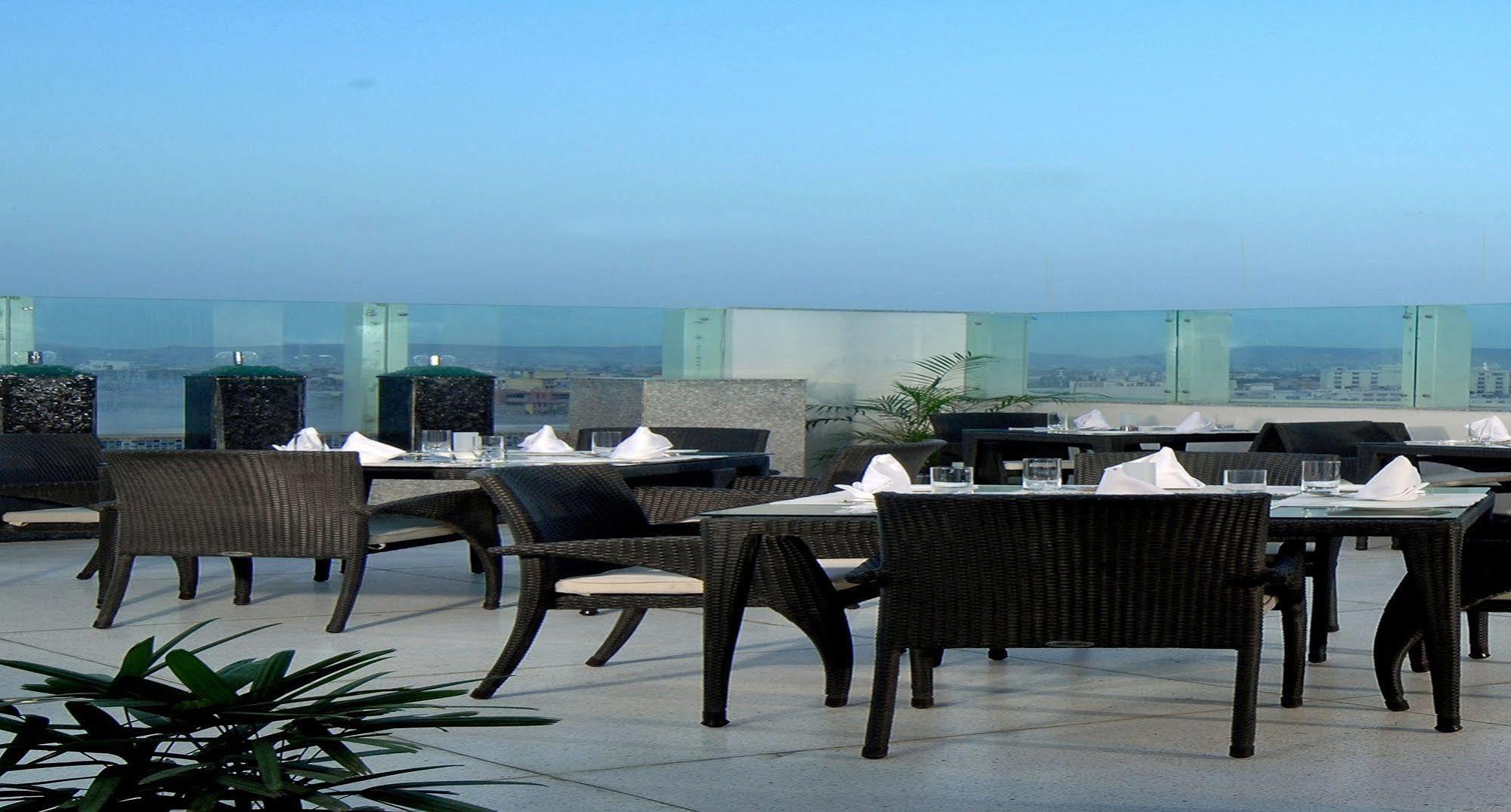 होटल Fairfield By Marriott 5*
